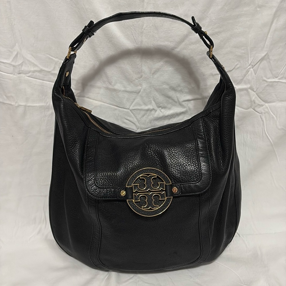 Tory Burch Amanda Flat Hobo Black Leather Shoulder Bag with Gold Accent